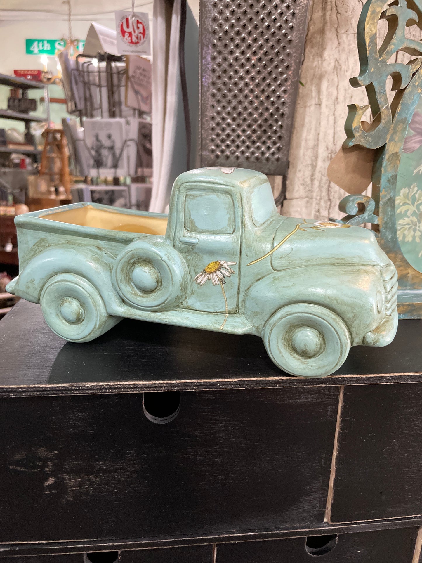 DIY Classes at Ugly Glass & Co.