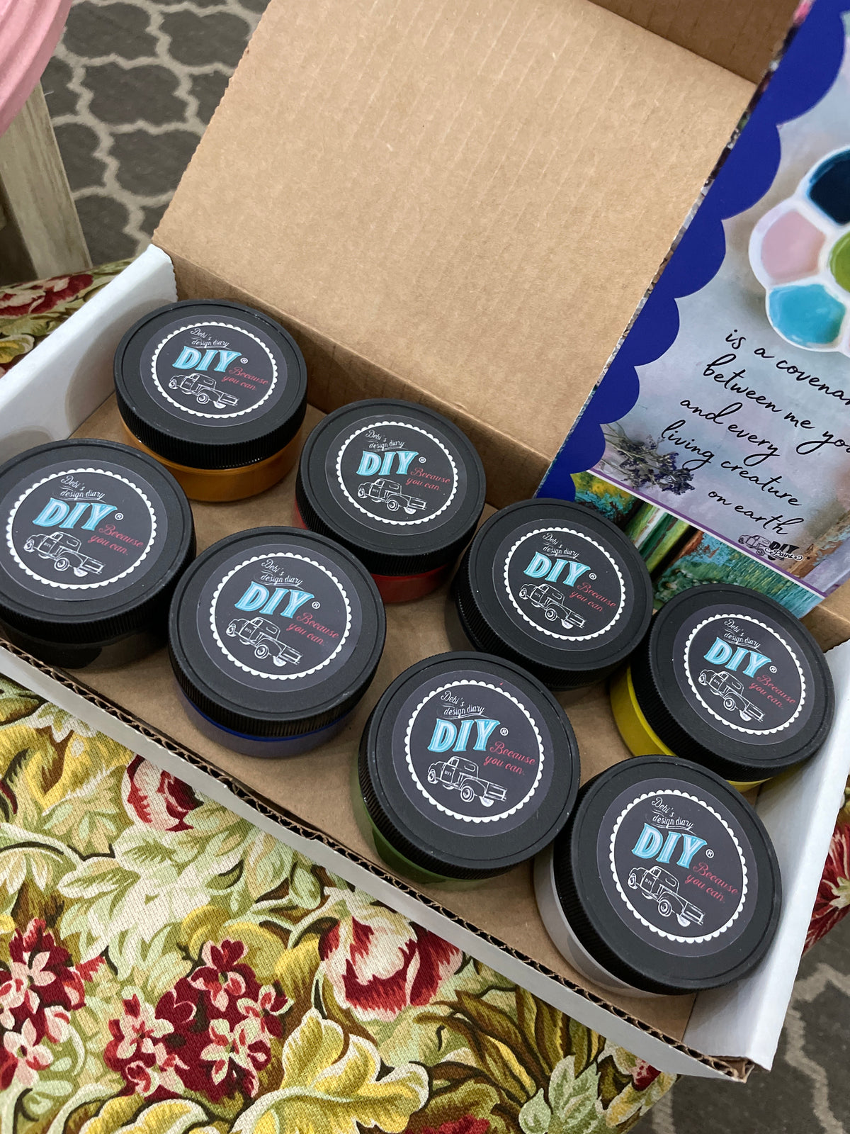 DIY Paint SAMPLER Box 8 Colors Mixology